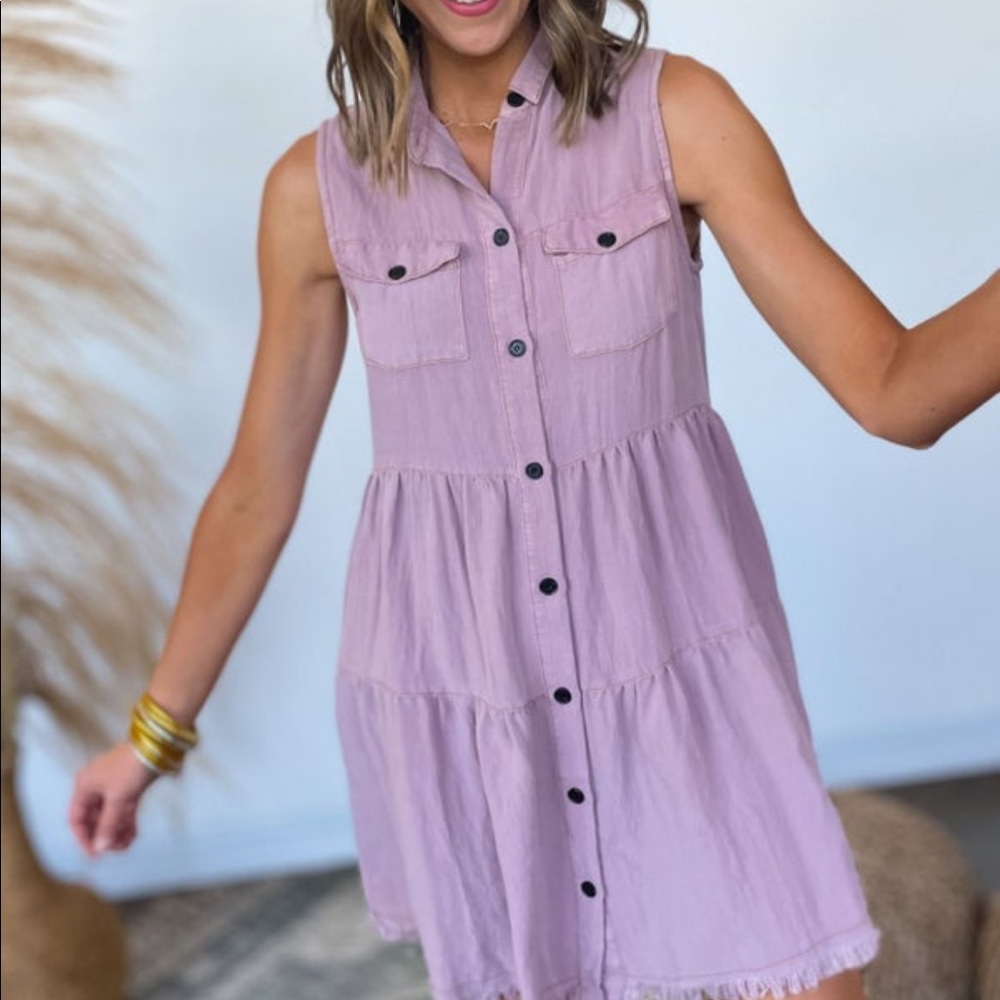 NWT Mauve Sleeveless Ruffle Tiered Dress | M